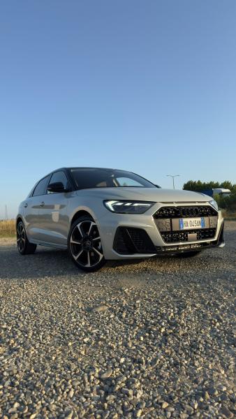 4A - AUDI A1 BIANCA - HA045AN
